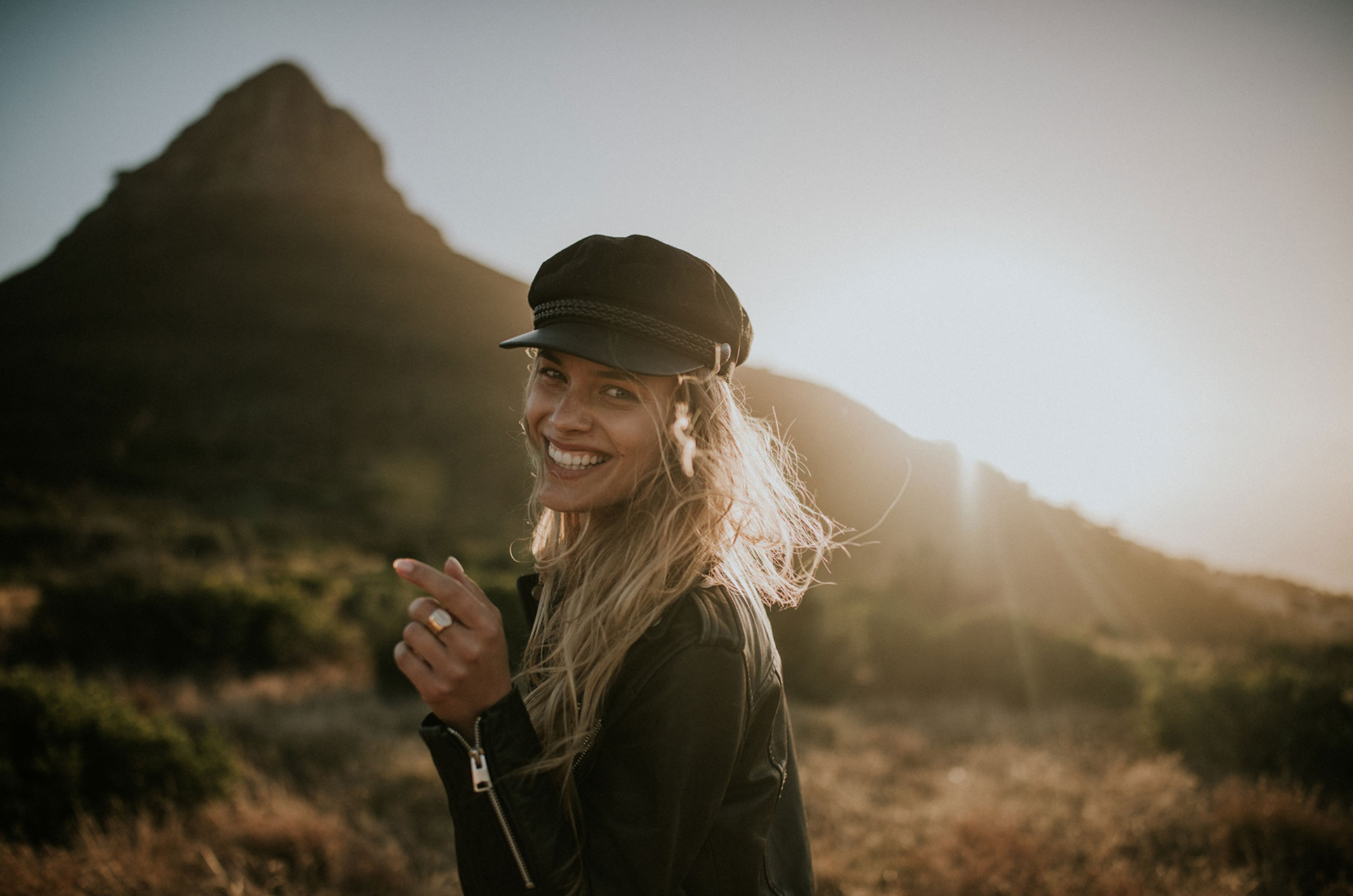 Природа Кейптауна / Sunset Ride in Cape Town / Leonie Jung by Anna Heupel Природа Кейптауна / Sunset Ride in Cape Town / Leonie Jung by Anna Heupel