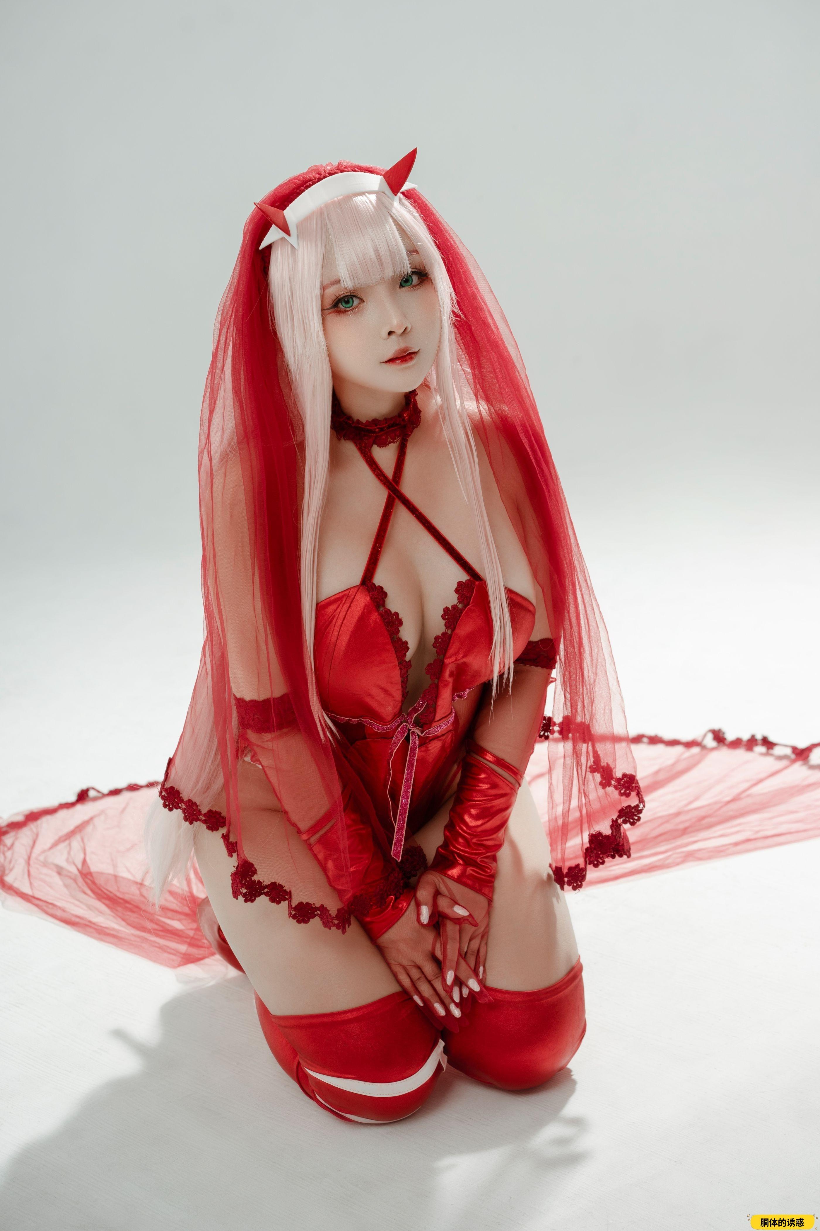 Sayo Momo - Zero Two Wedding Dress [21P-221MB]