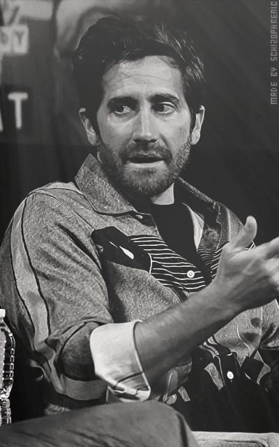 Jake Gyllenhaal - Page 5 Xg8NiJn8_o