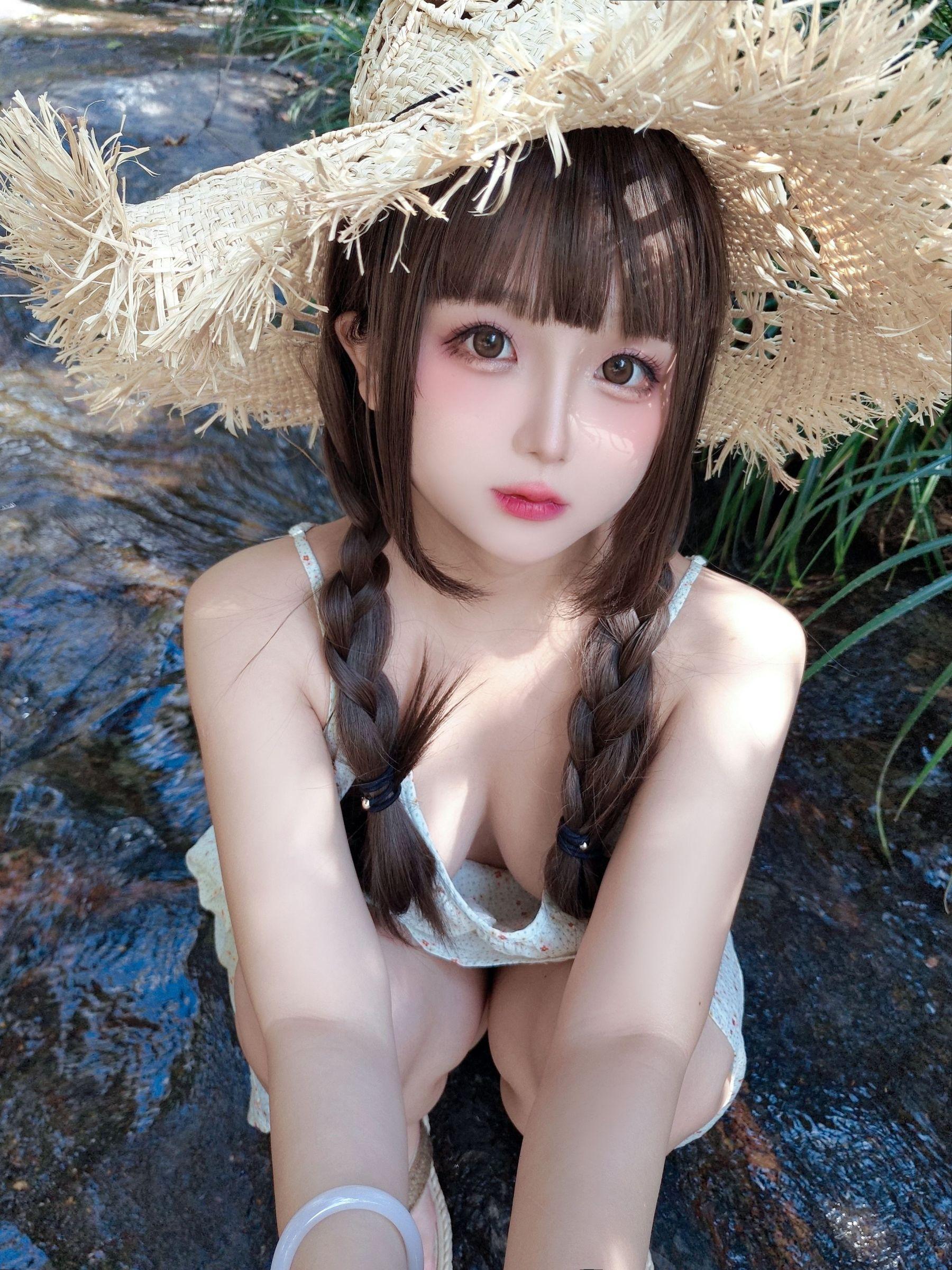 国模套图 日奈_娇《山野间》(25)