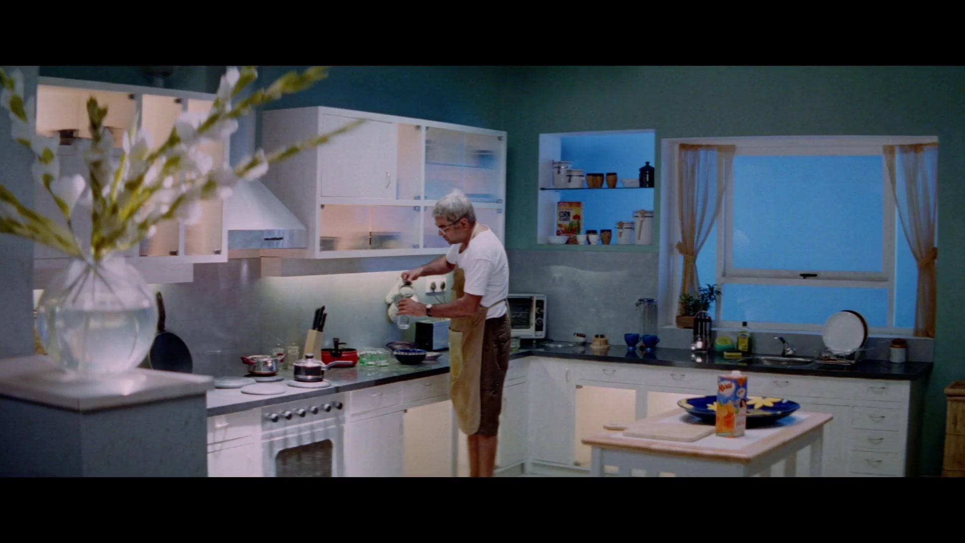 Garam Masala (2005) 1080p WEB-DL AVC AAC-DUS Garam Masala (2005) 1080p WEB-DL AVC AAC-DUS