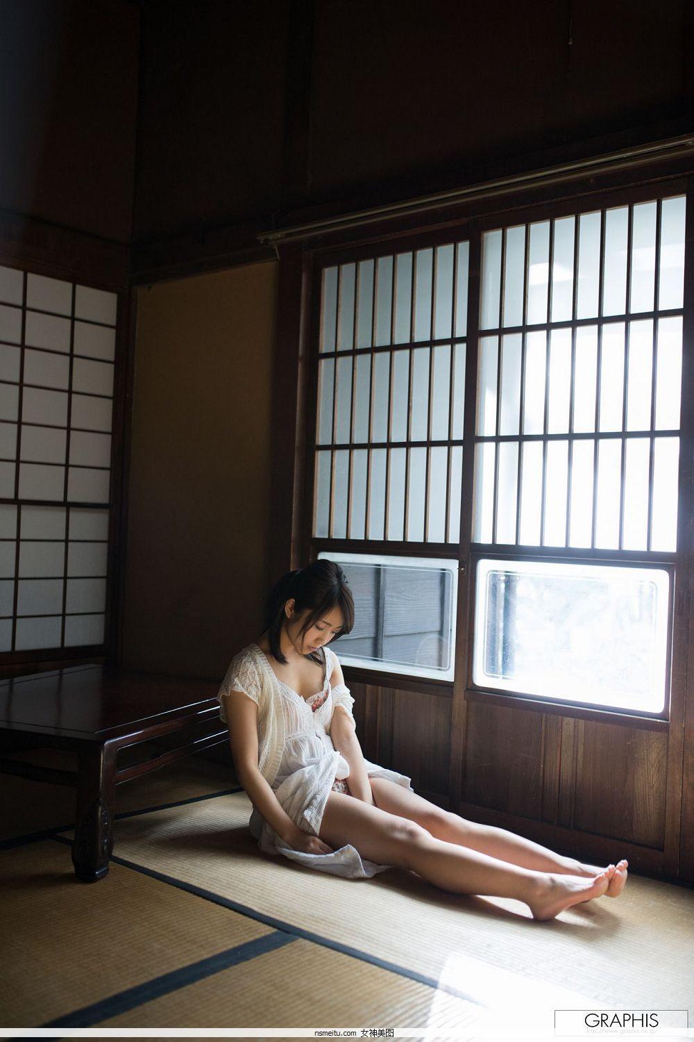 [日本Graphis写真] Gals – Makoto Toda 戸田真琴 『 Pure purification 』(5)