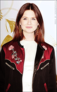 Bonnie Wright GunPtxdV_o