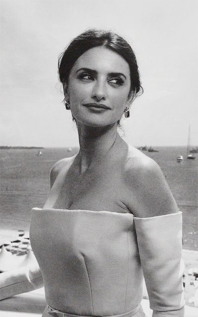 Penelope Cruz I51Cojoa_o