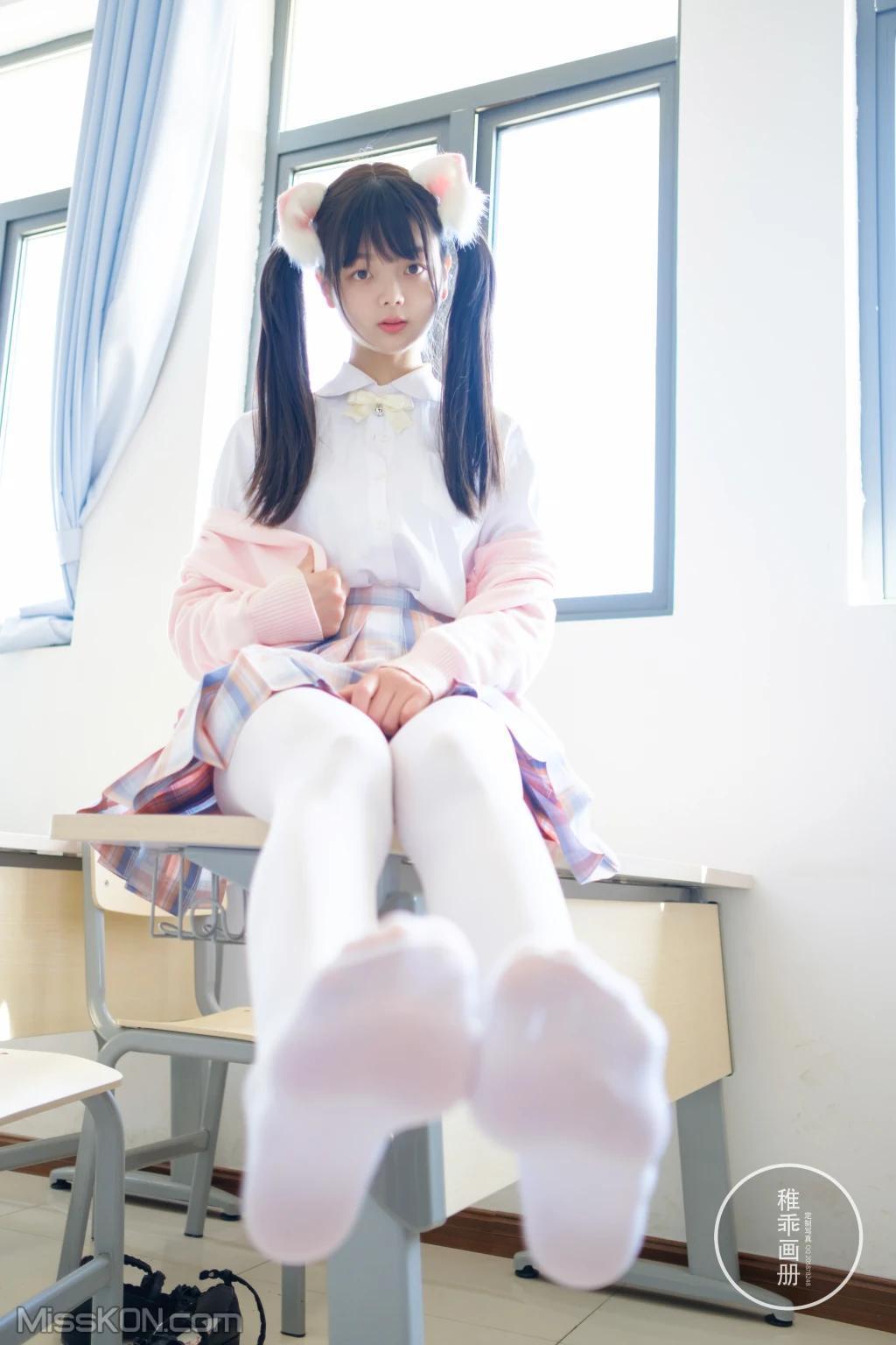 Coser@稚乖画册: 晴空04 夜夜 80d 白丝jk (63 photos )(59)