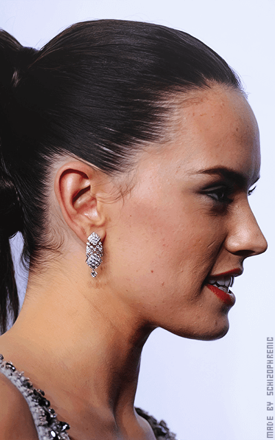 Daisy Ridley NKuKupJv_o