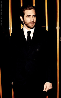 Jake Gyllenhaal - Page 2 JjjEKy6J_o