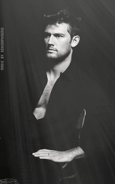 Alex Pettyfer 4G6ejhuz_o