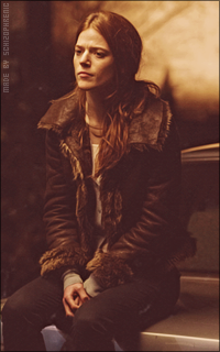 Rose Leslie YniNvTlY_o