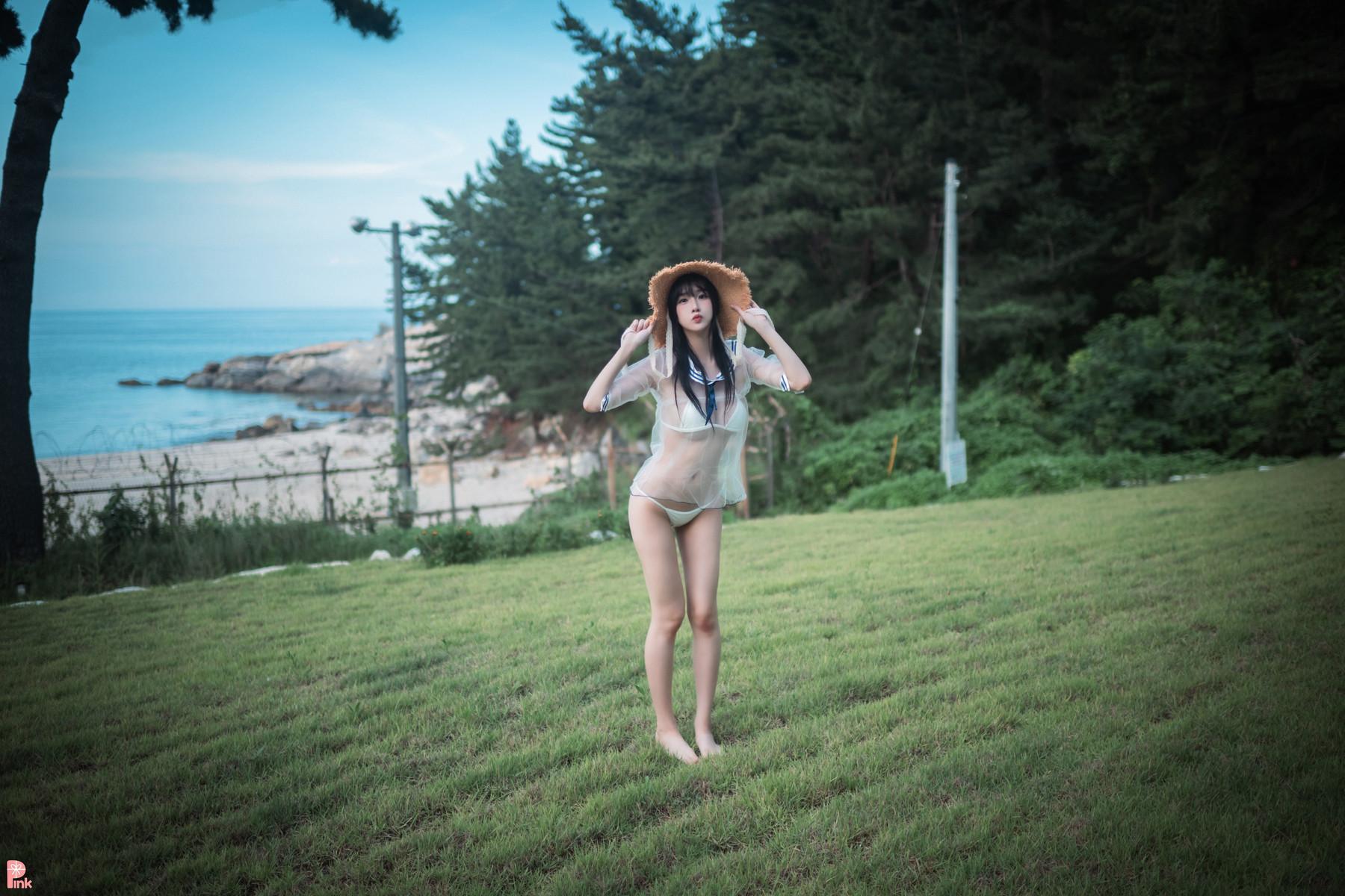 Lee Ahrin 이아린, [PINK] Bikini Day Set.01(4)