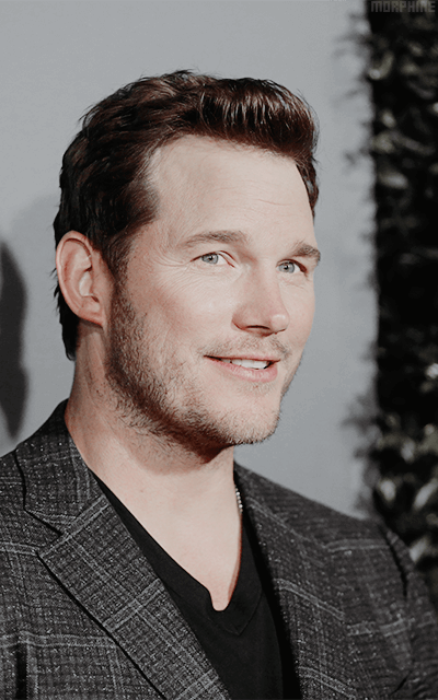 Chris Pratt UJq0cVqF_o