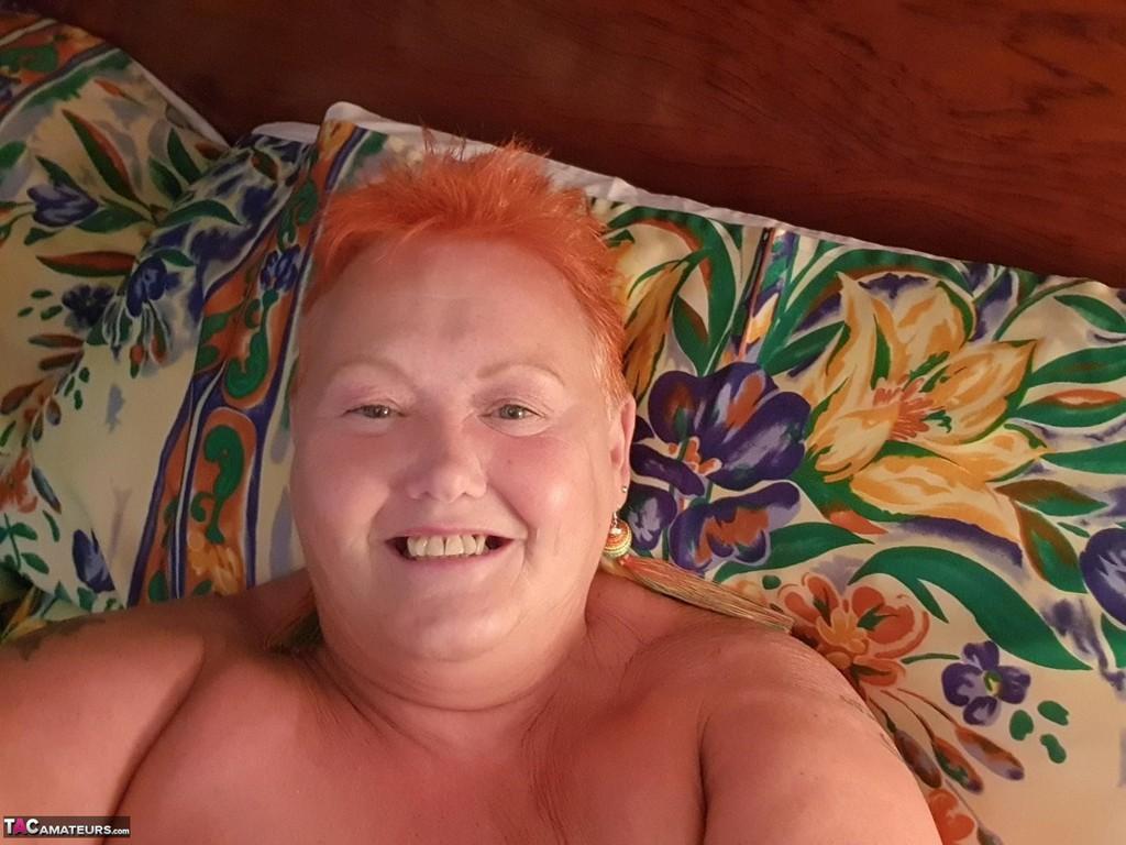 Fat granny with red hair Valgasmic Exposed takes naked selfies at home(2)