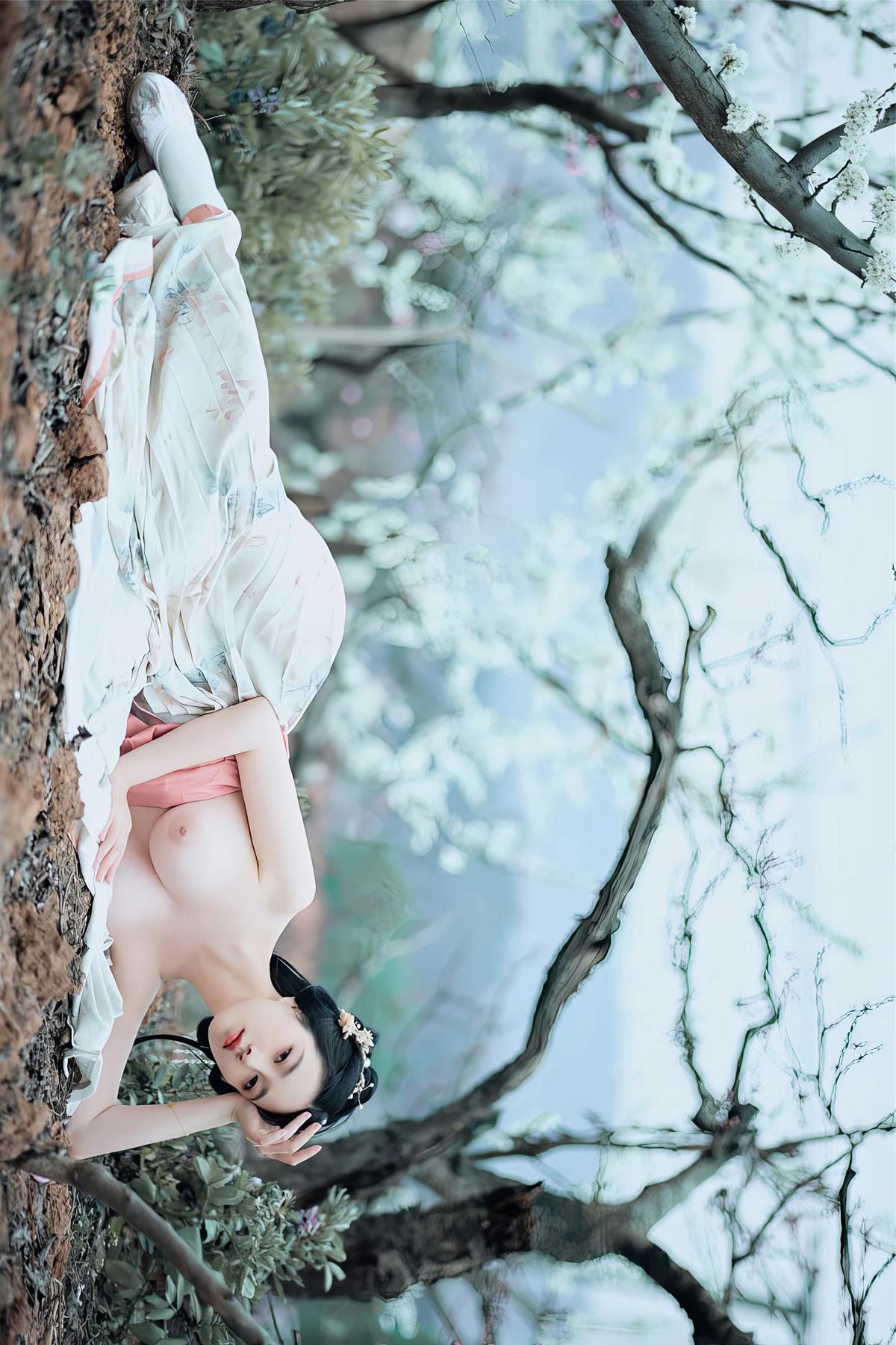 年年Nnian, 写真集 – 三月花(33)