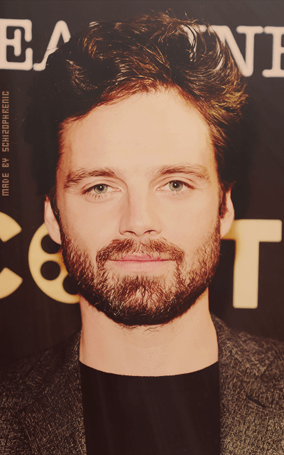 Sebastian Stan YsC5RI7d_o