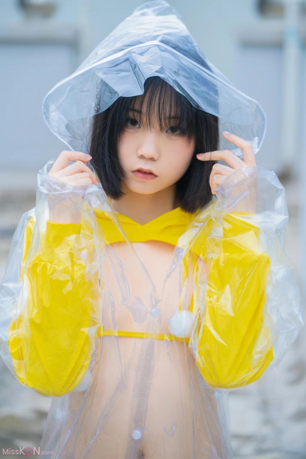 Coser@一只小栗奈: 天台小雨衣 (169 photos )(137)