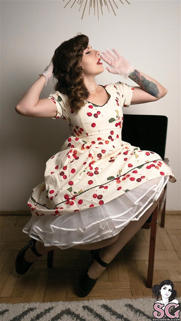 Audreyporne Suicide, Vintage Cherry