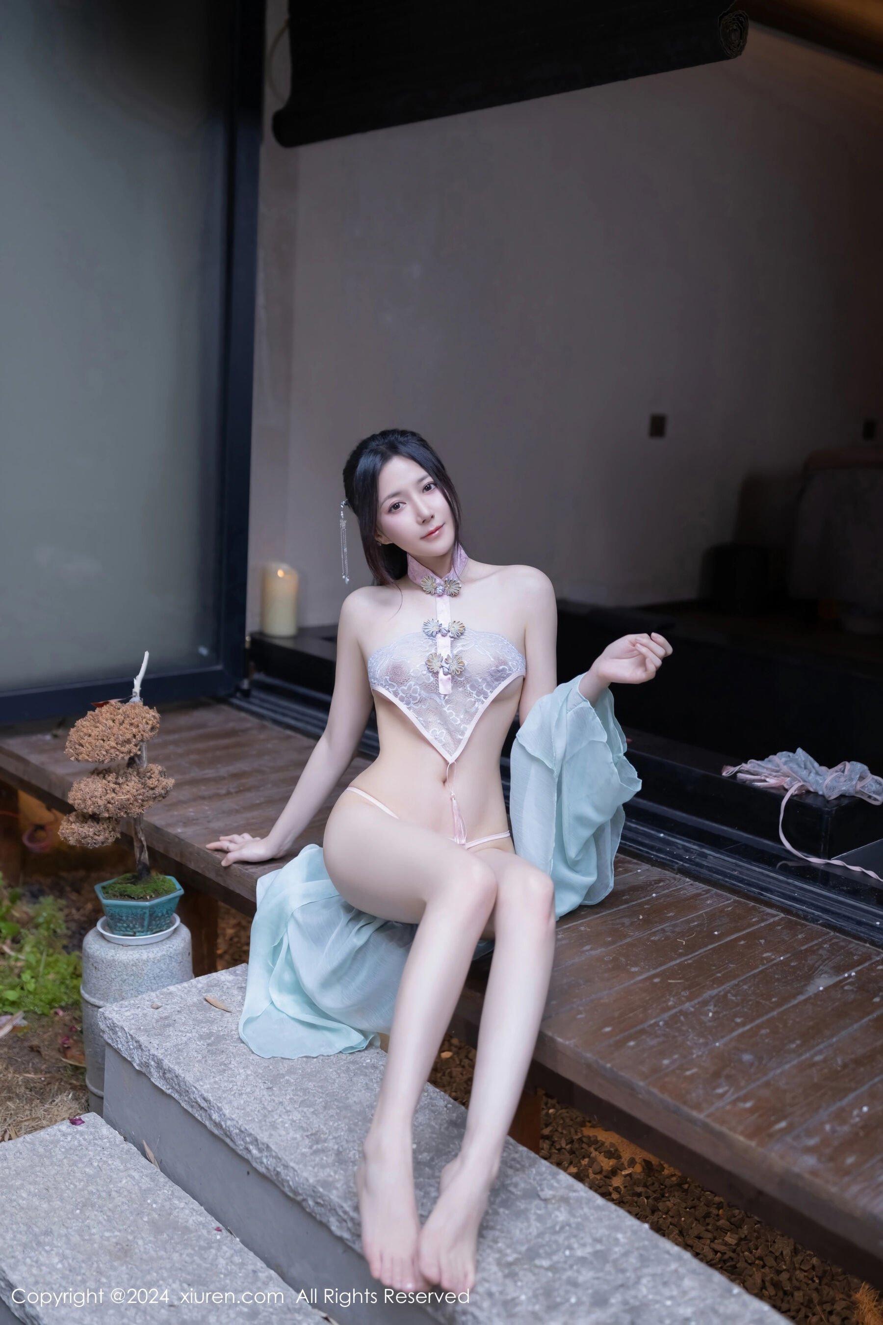 秀人网 Vol. 8428 鱼子酱Fish(44)