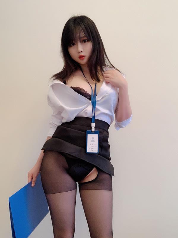 网红妹子是依酱吖NO.005黑丝制服(18)