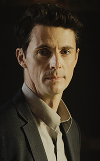 Matthew Goode  WfiaY3rG_o