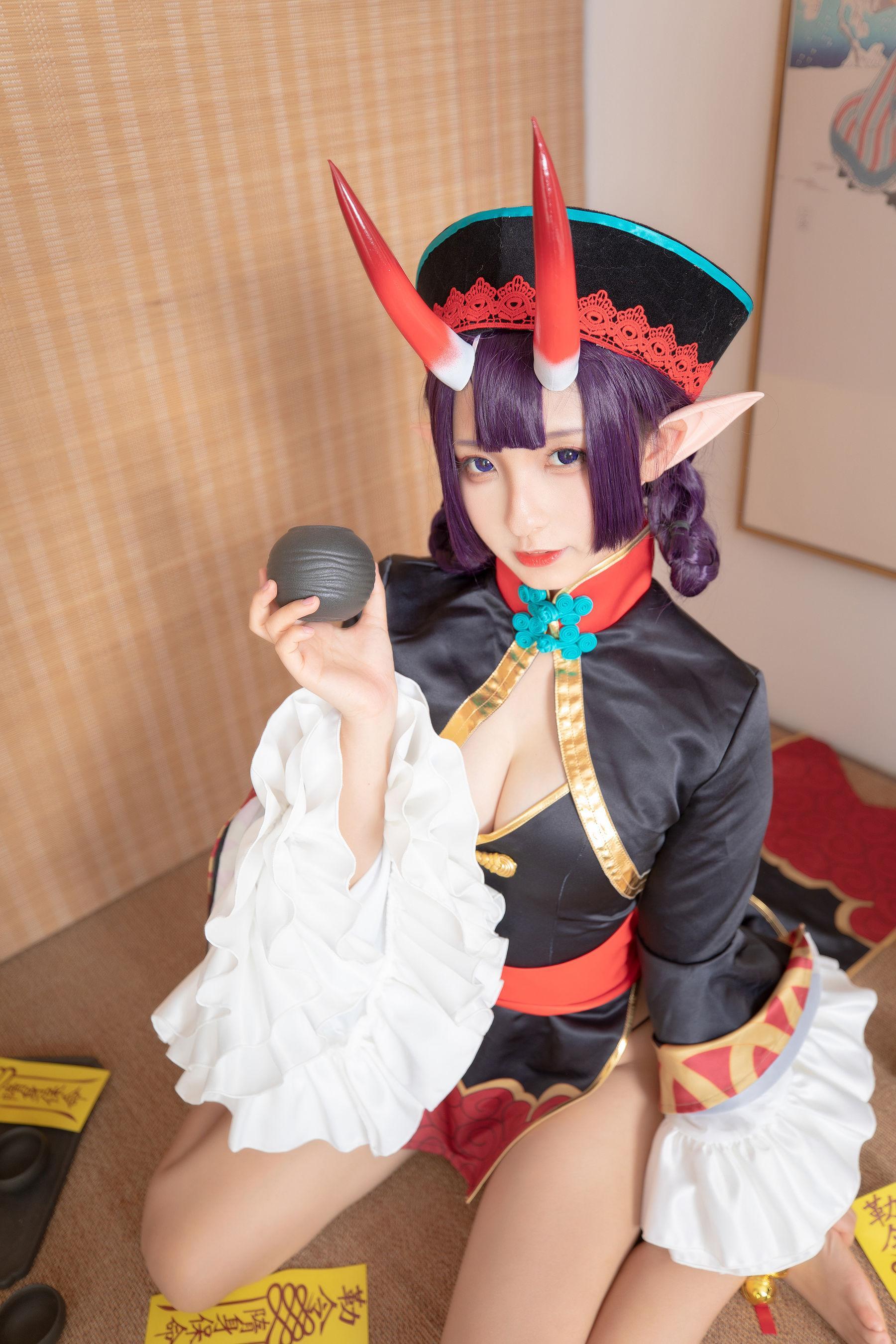 神楽板真冬 《果実の酒気》-酒吞cos 写真集(77)