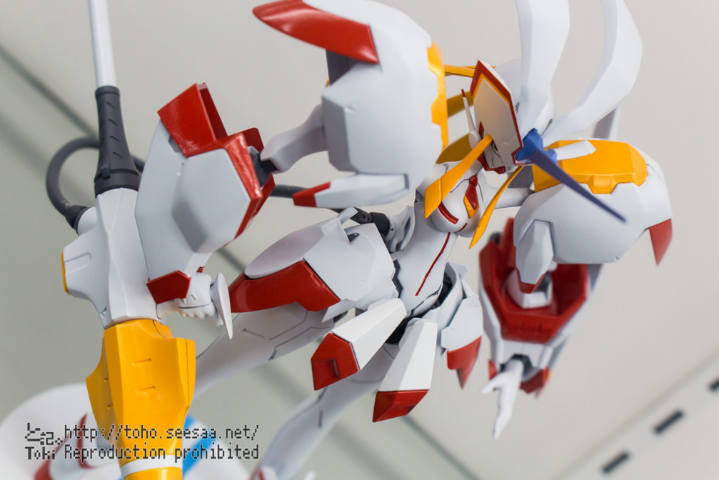 Darling in the Franxx Zero - Robot Spirit - Strelitia & Delphinium (Bandai) - Page 3 Ccc6TFOi_o