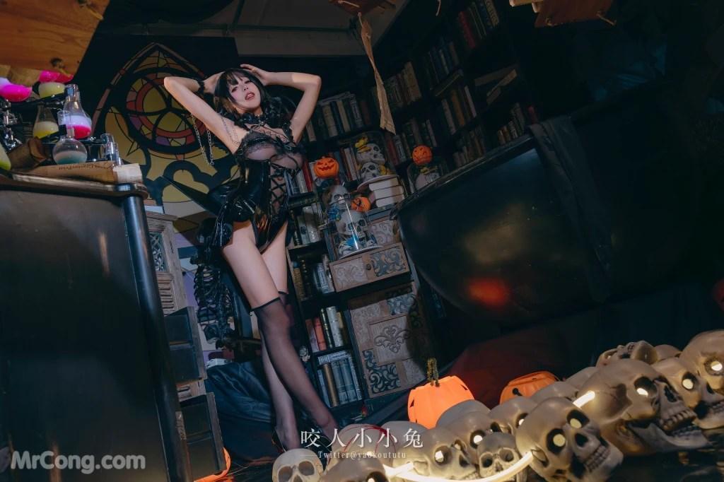 Coser@黏黏团子兔:『兔兔班车』万圣小恶魔 (41 photos )(4)