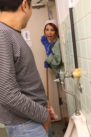 Busty sanitation worker Maki Koizumi rides a big boner in the toilet