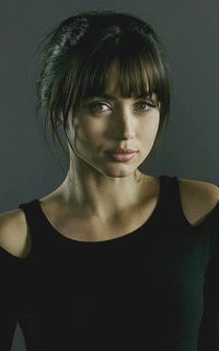 Ana de Armas BLYsbtwN_o