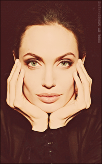 Angelina Jolie JSg8Oil1_o