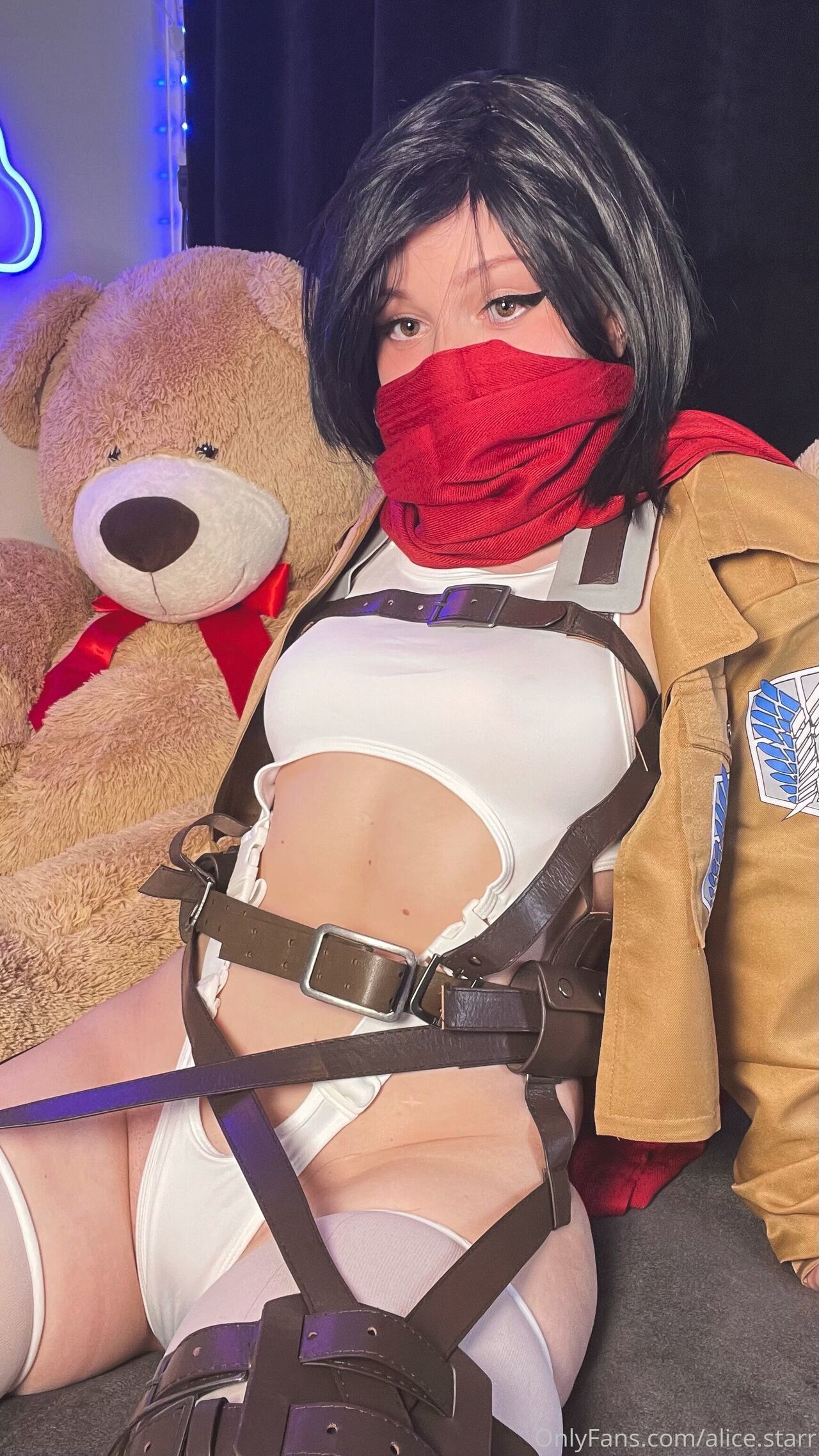 Alice Starr - Mikasa Ackerman