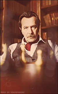 Gary Oldman UrouJQyE_o