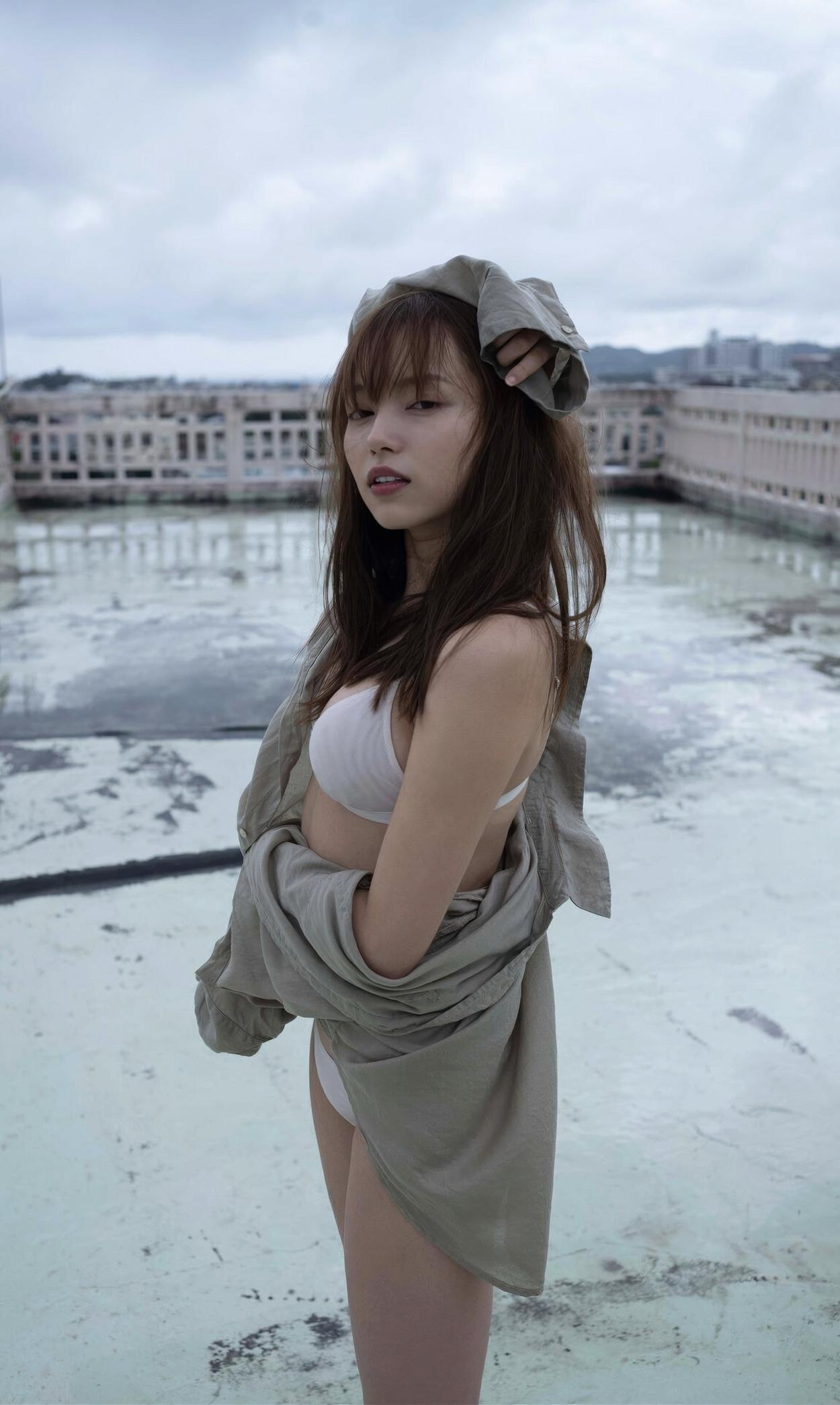 Sayaka Komuro 小室さやか, 写真集 「戯れと微笑」 Set.02(8)