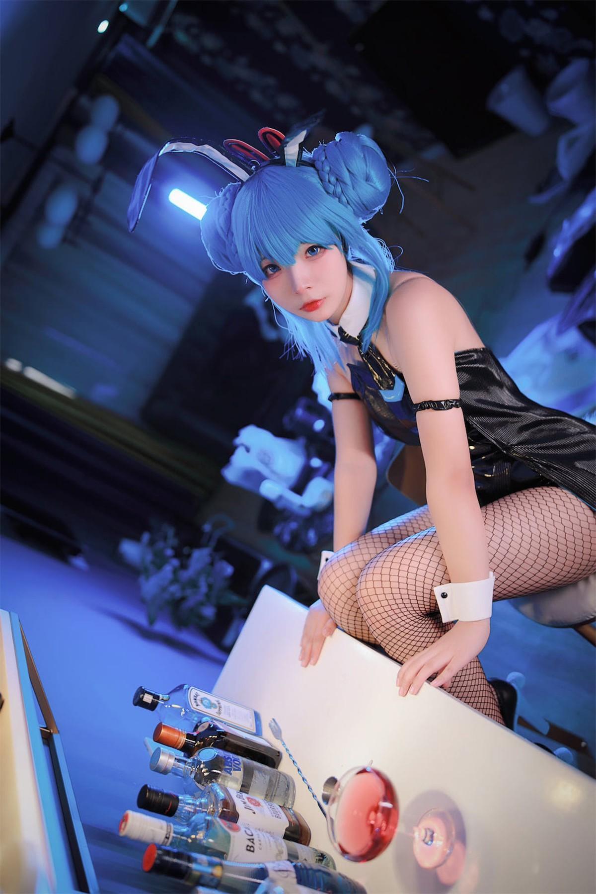 Cosplay Yuuhui玉汇 初音黑兔(29)