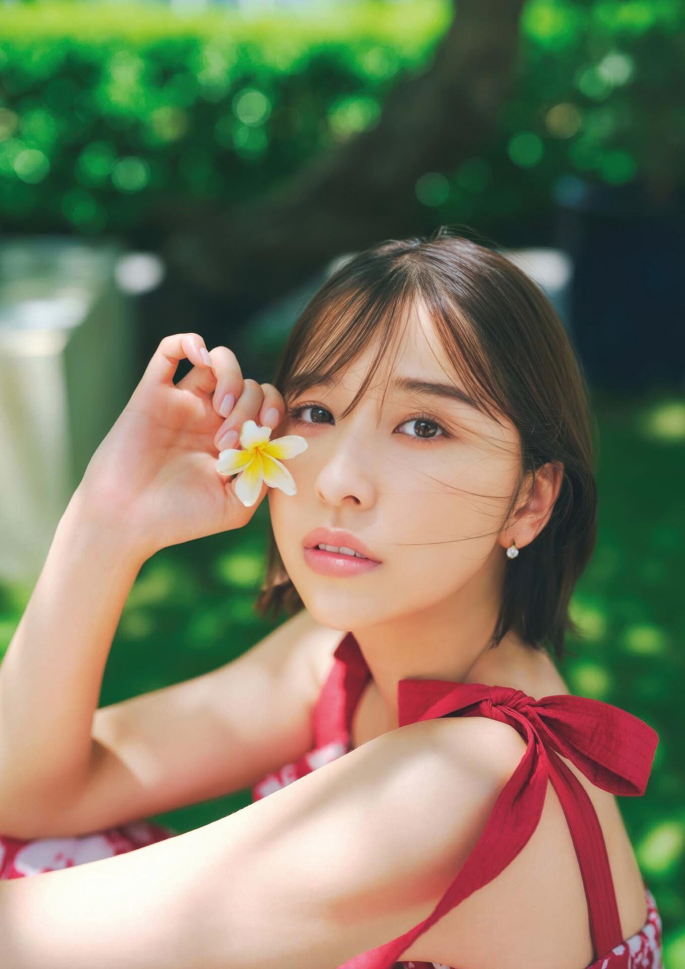 Shiori Tamai 玉井詩織, Big Comic Spirits 2025 No.39 (ビッグコミックスピリッツ 2025年39号)(10)