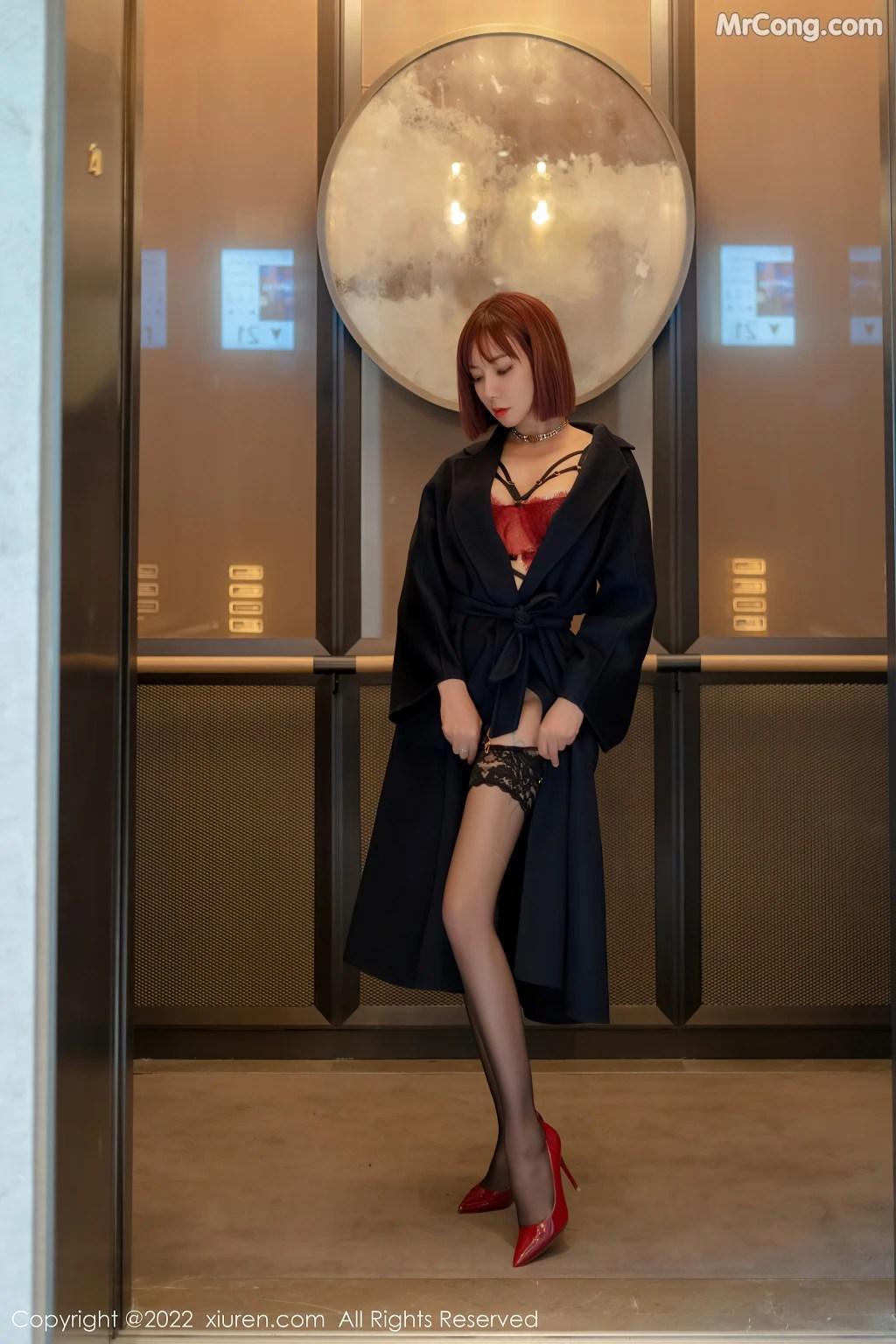 XIUREN No.4886: Victoria (果儿) (54 photos)(2)
