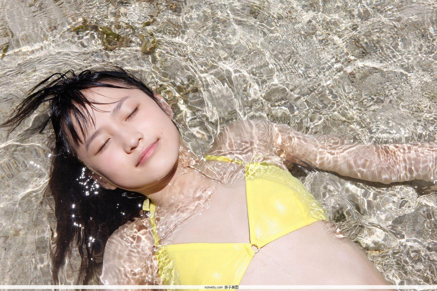 [H!P Digital Books] No.105 鞘师里保 Riho Sayashi 写真套图(10)