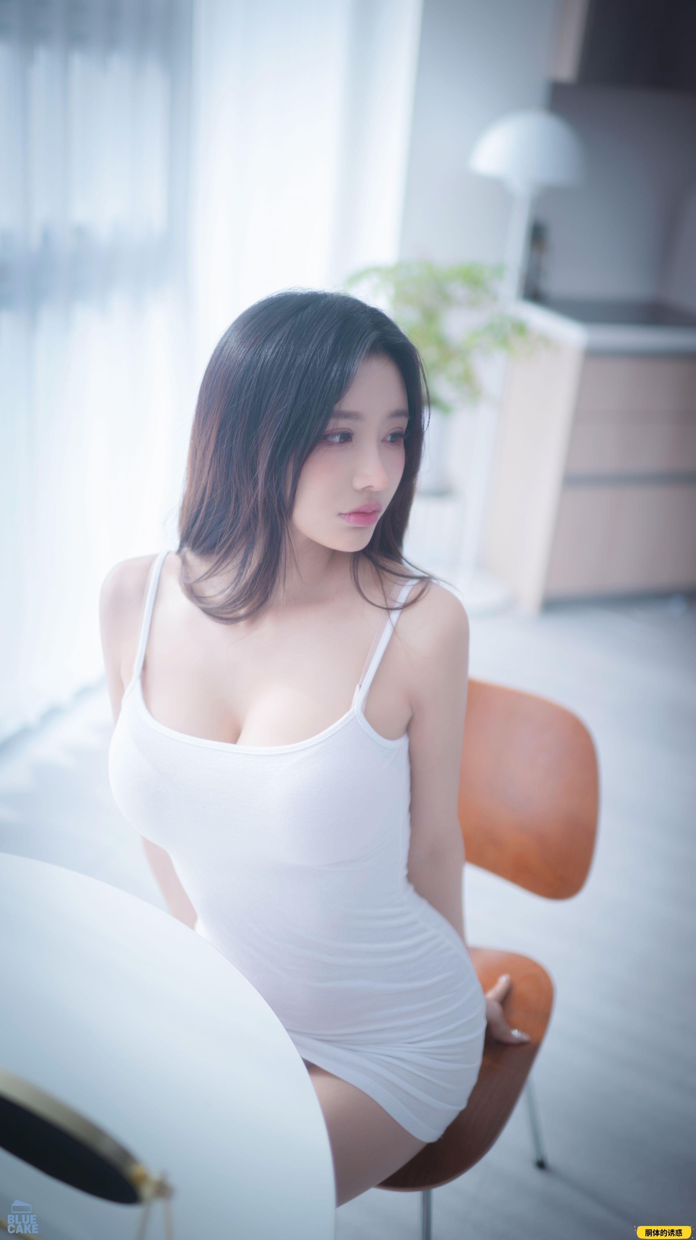 [BLUECAKE] YeonYu - Real Boob RED.Ver [190P1.24G]