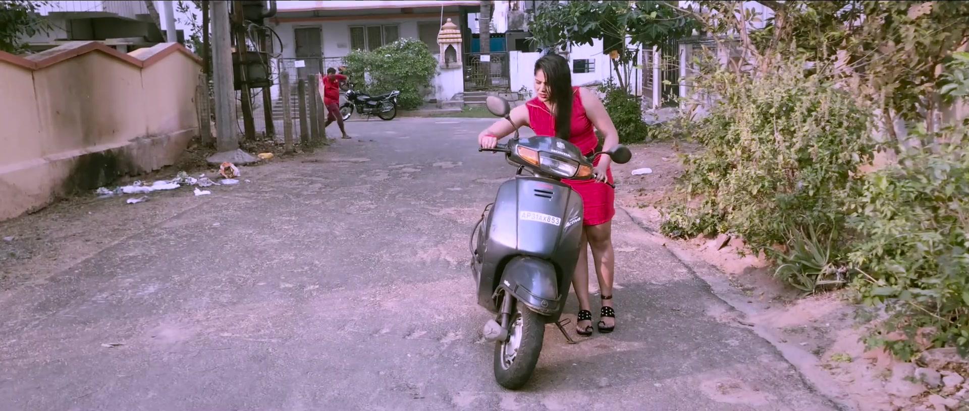 Beach Road Chetan (2019) Telugu 1080p WEB-DL 1080p AVC DD5 1 ESub-BWT Beach Road Chetan (2019) Telugu 1080p WEB-DL 1080p AVC DD5 1 ESub-BWT