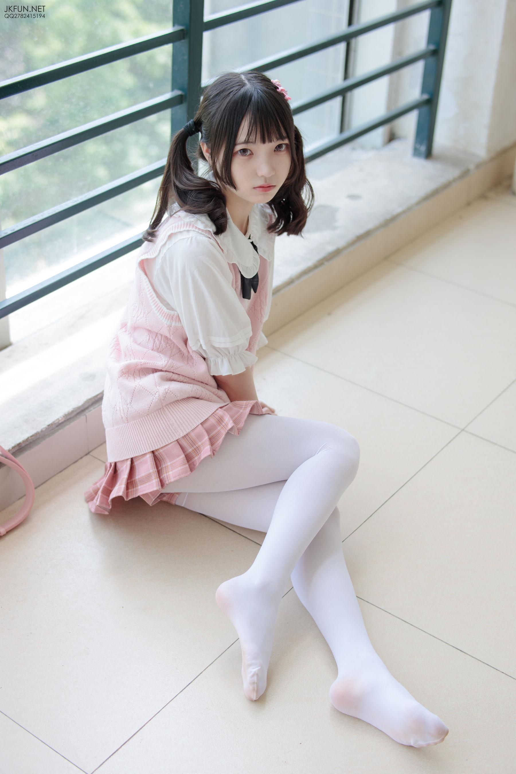 默陌《80D白丝》 [森萝财团] JKFUN-007 写真集(102)