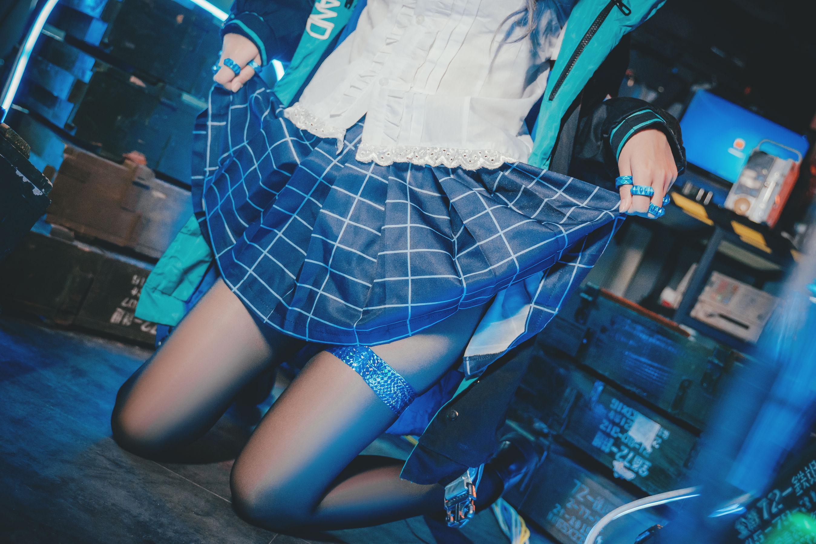 [COS福利] 猫君君MaoJun – 阿米娅 写真套图(38)