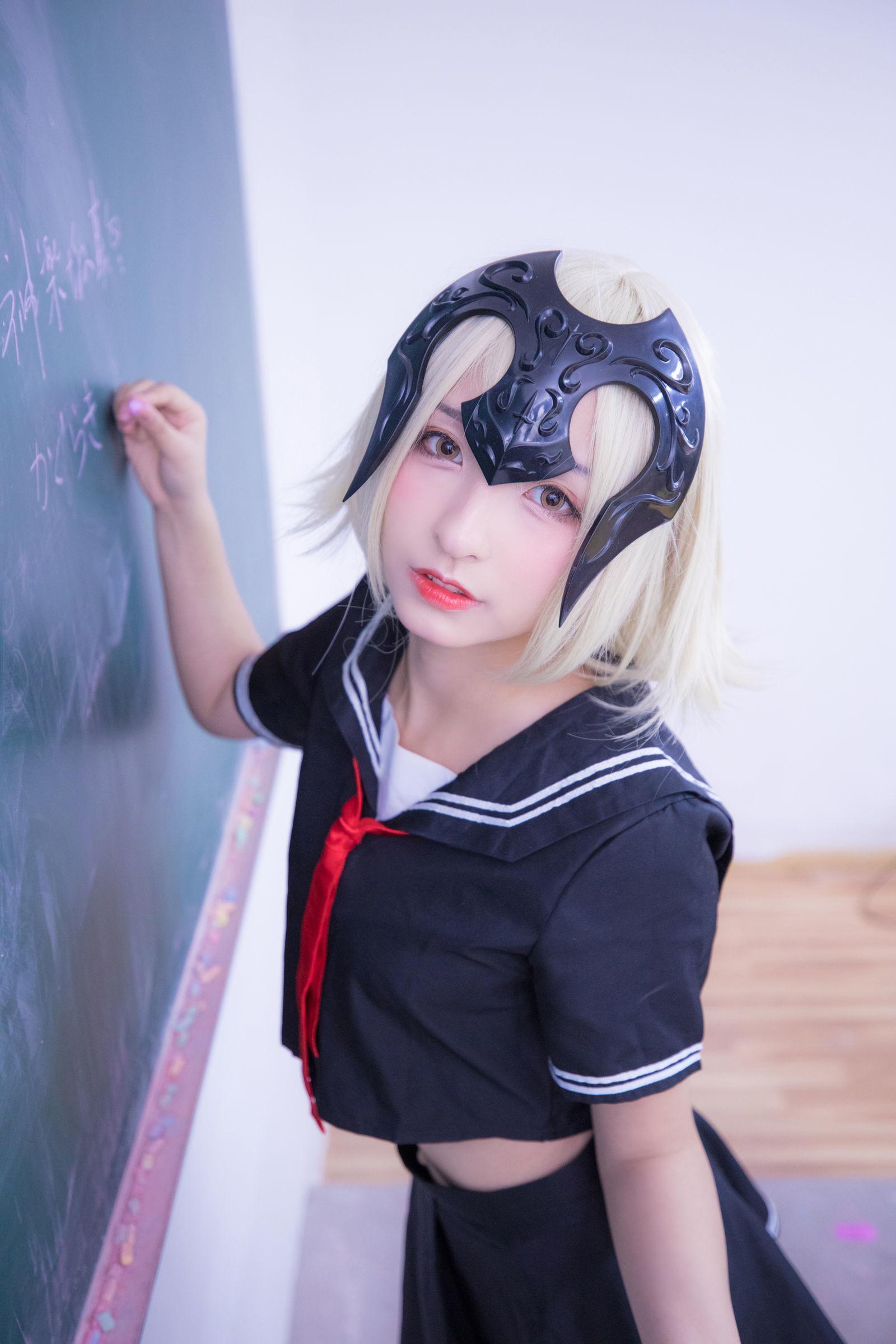 神楽坂真冬《放课后》 [萝莉COSPLAY] 写真集(131)