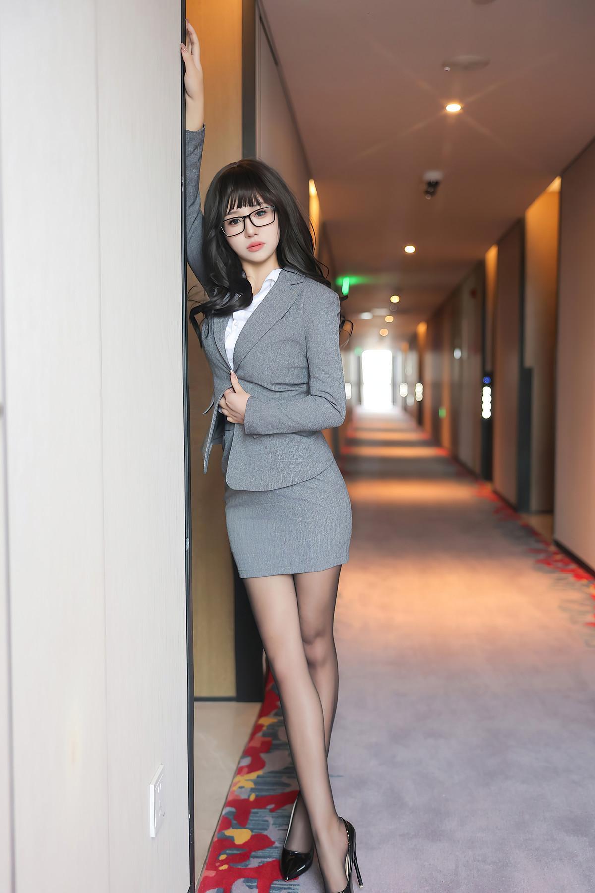 XiuRen秀人网 No.8496 金小依JinXiaoYi(2)