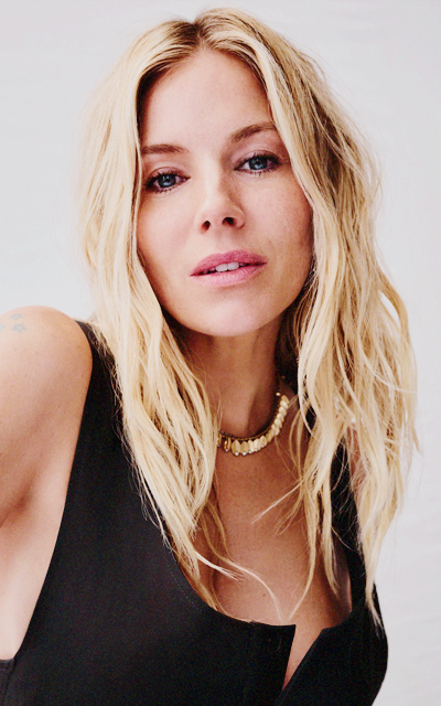 Sienna Miller - Page 6 VVFjLBtZ_o