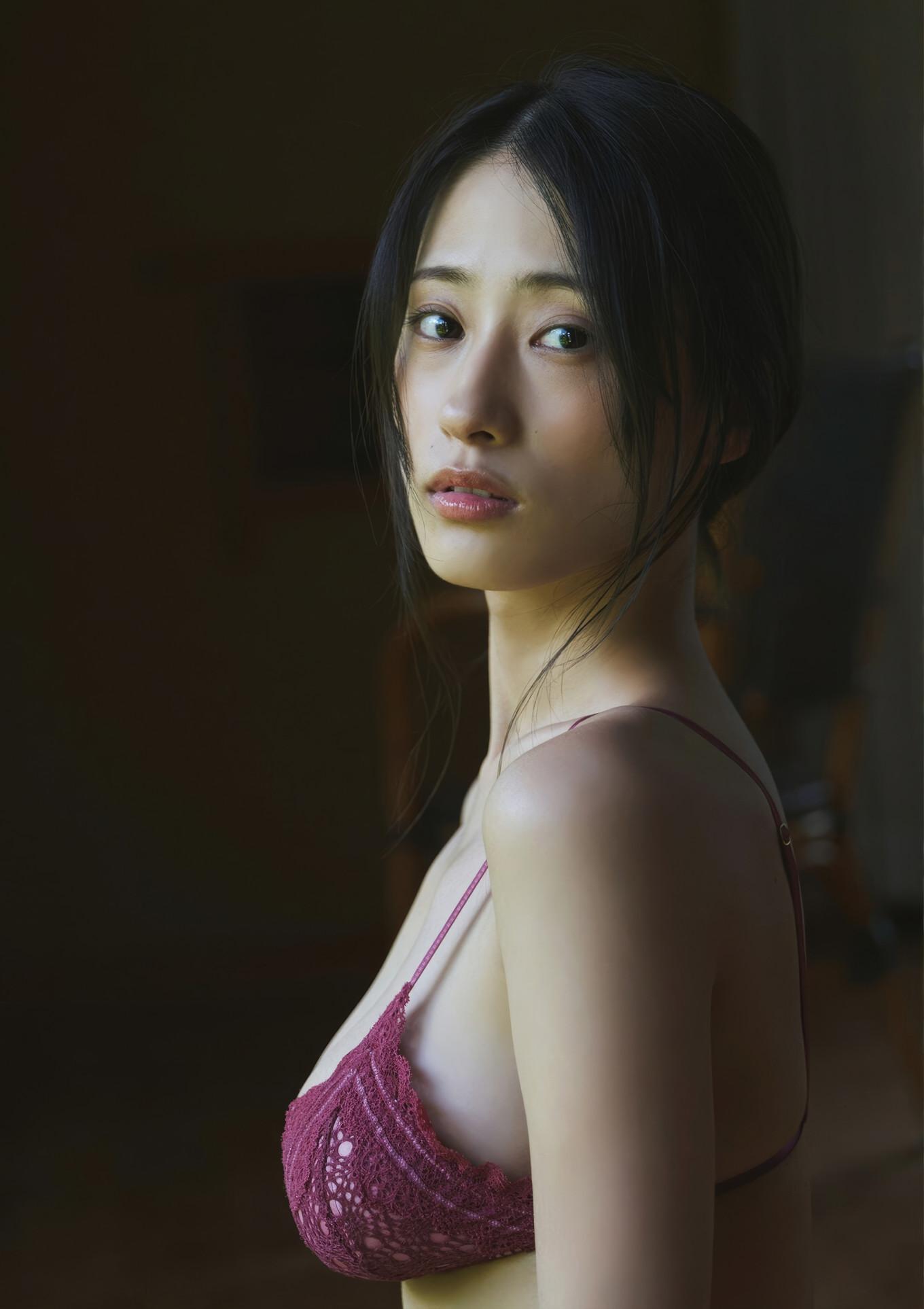 Ayano Sumida 澄田綾乃, BRODYデジタル写真集 『短い祭』 Set.02(12)