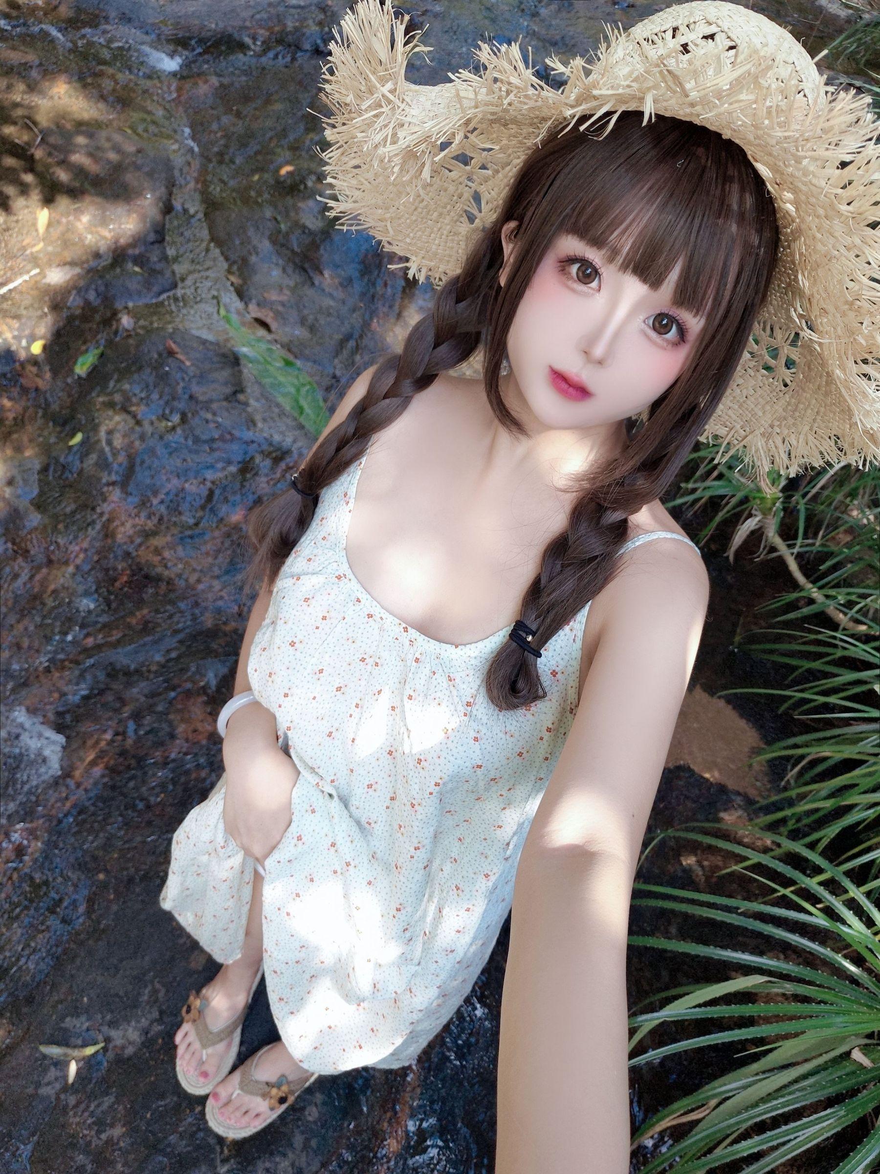 国模套图 日奈_娇《山野间》(28)
