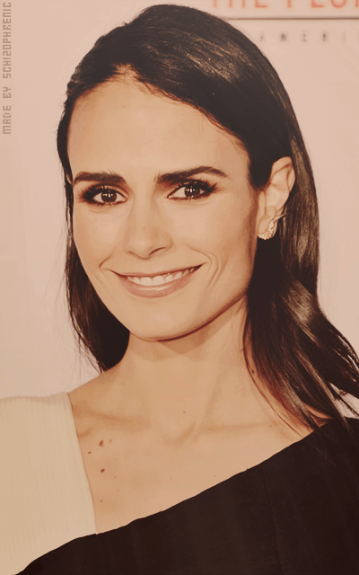 Jordana Brewster YWloLB8K_o