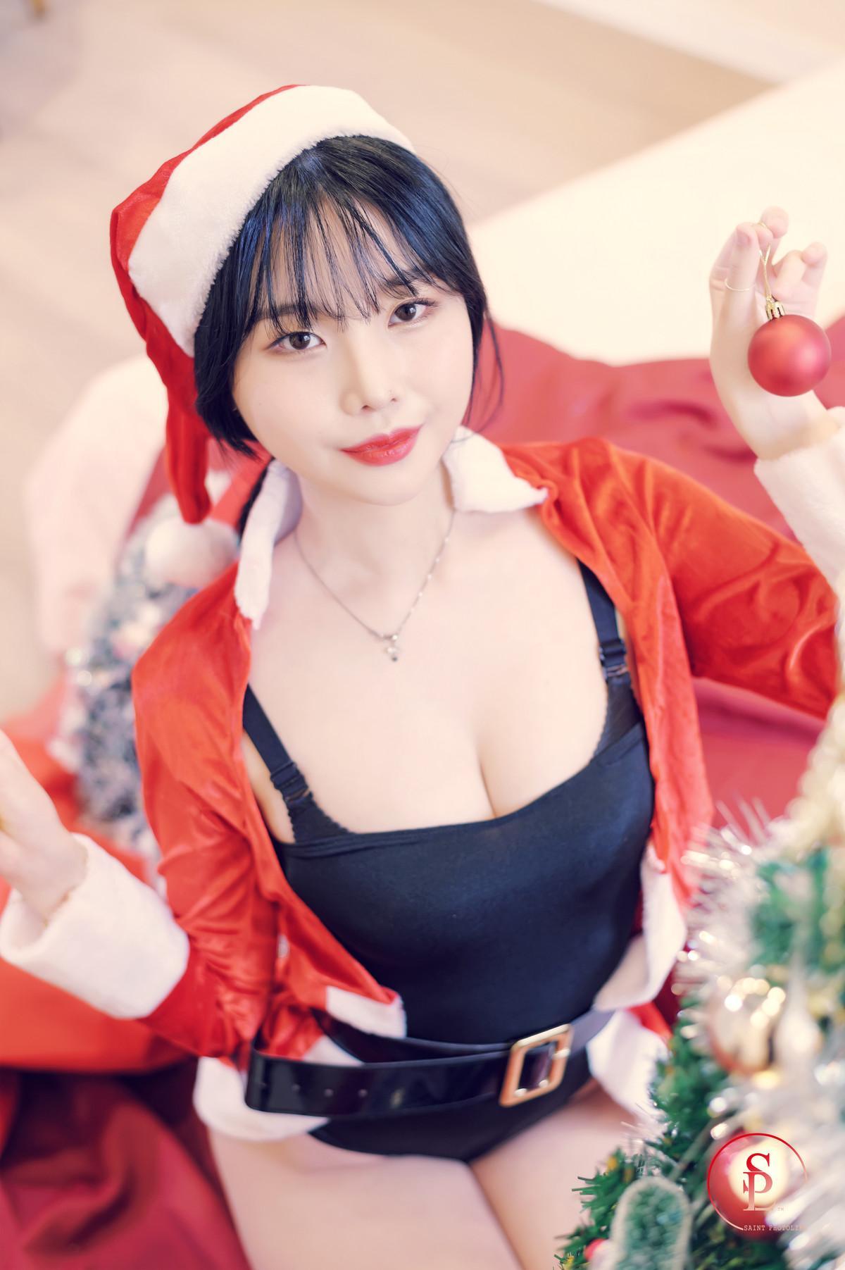 Yuna 유나, [SAINT Photolife] Merry Yuna’s Xmas Set.01(16)