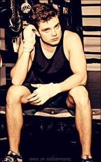 Sebastian Stan 4zUCFwTK_o