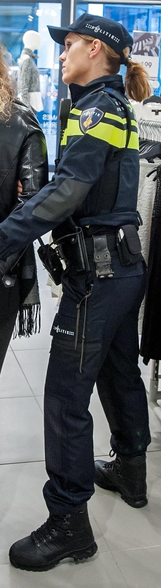 Hot sexy police women-8976
