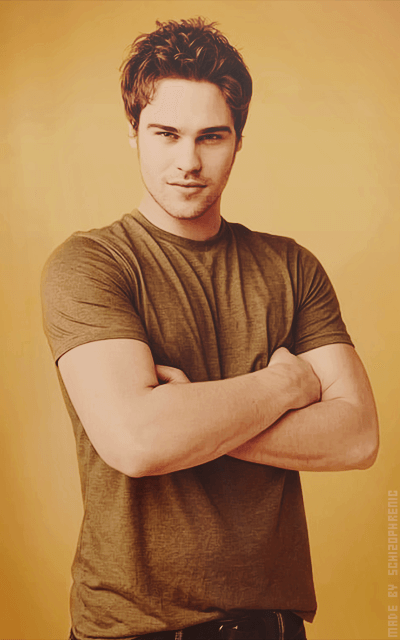 Grey Damon VR8r9rAk_o